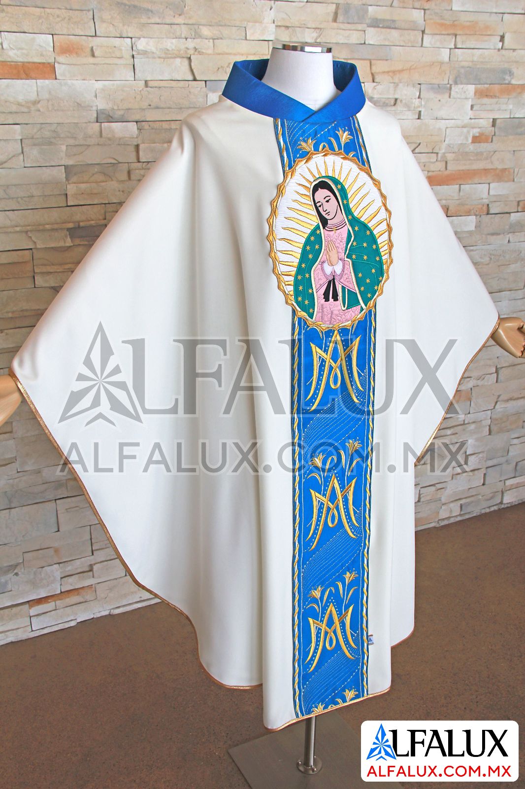 14 AVE MARIA Alfalux Casulla Central Blanco Azul Rey Tafeta Brocado Medallon Virgen (3)